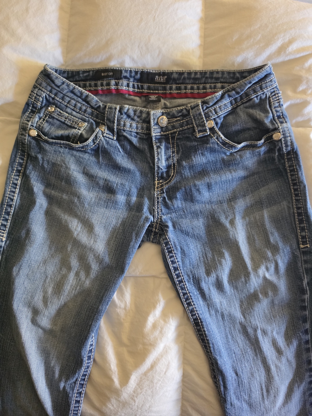 a.n.a Women's Boot Cut Jeans